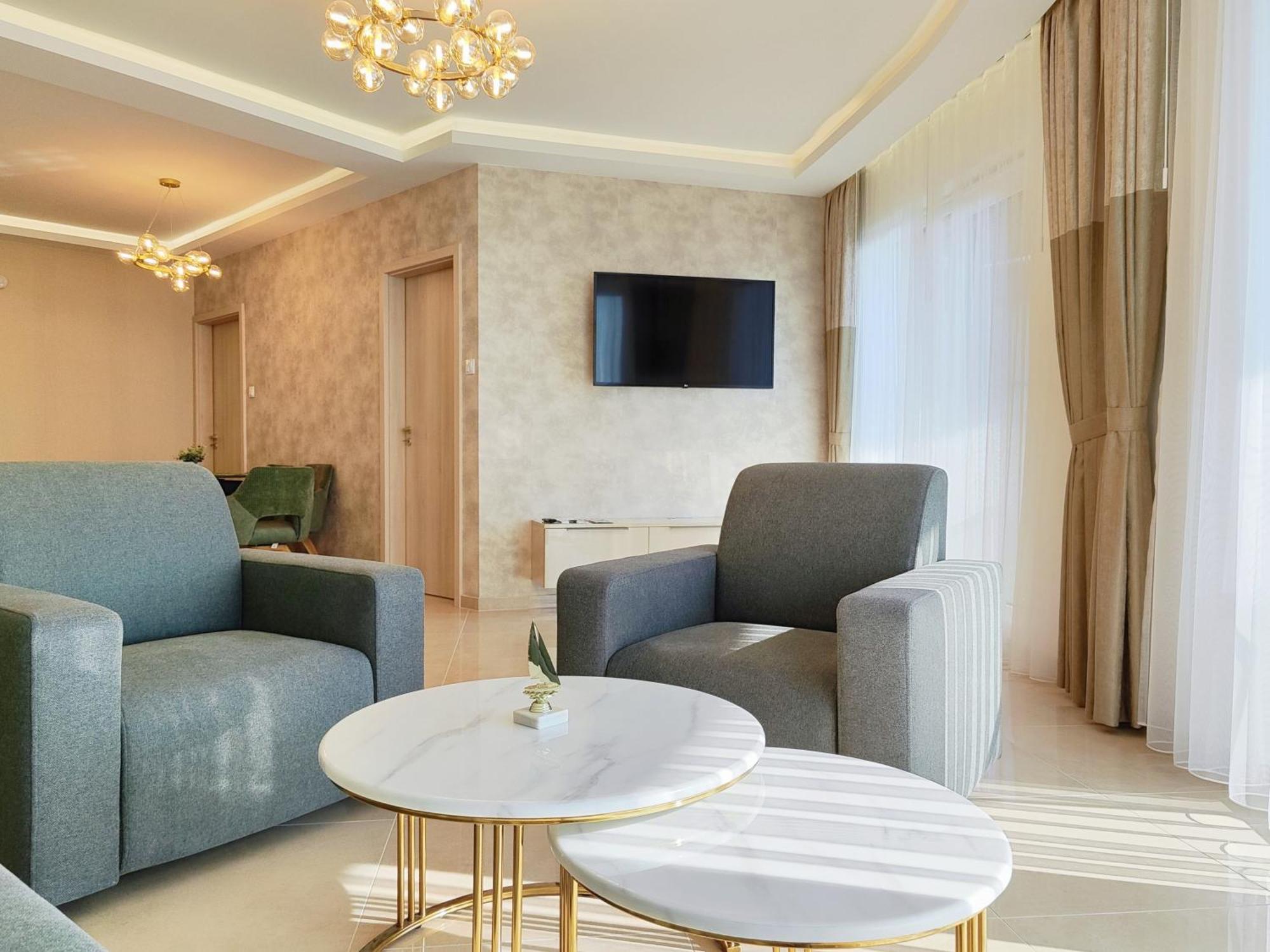 Royal Martin'S Apartment Kestel Dış mekan fotoğraf